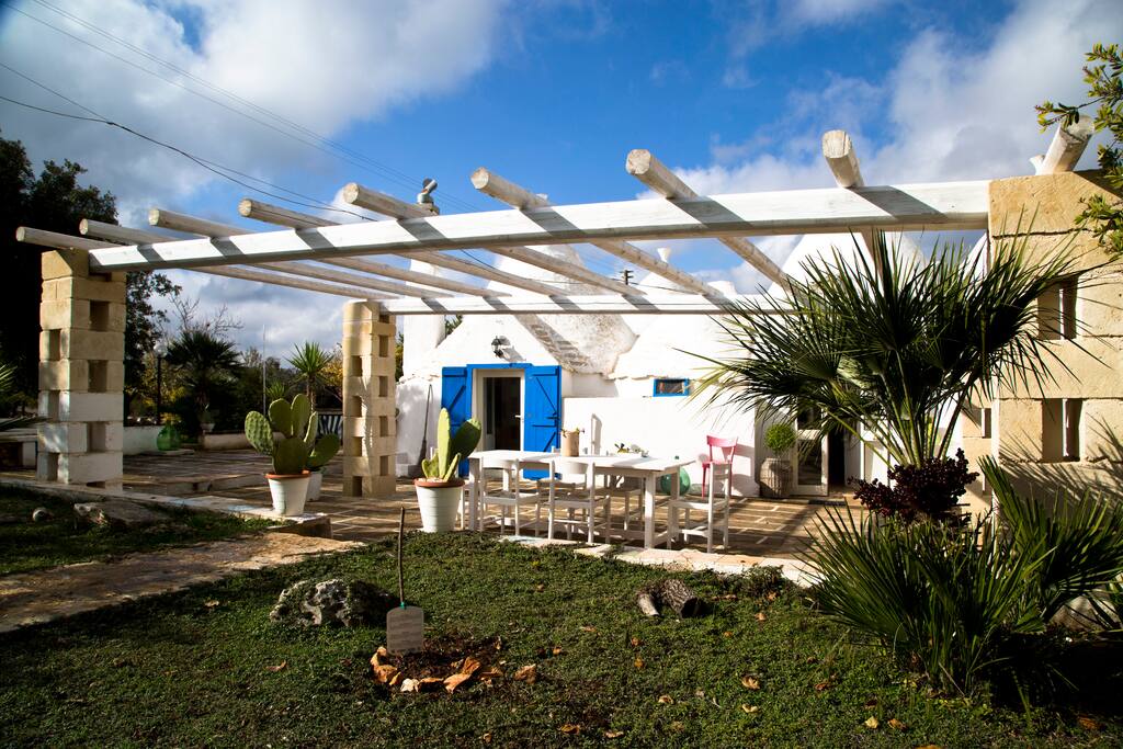 Facciata del trullo - Trullo's facade
