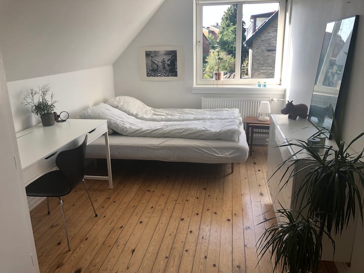 เตียง 140x200