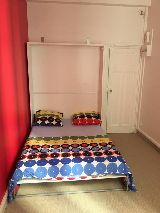 Lit armoire