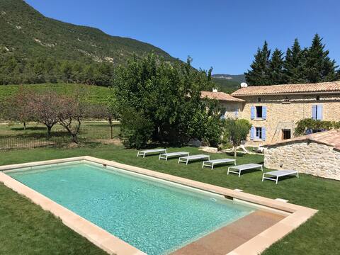 A little piece of heaven in Provencal Drôme