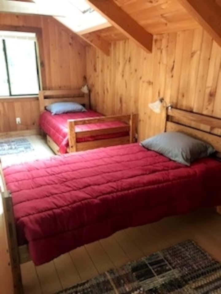 Twin beds in loft