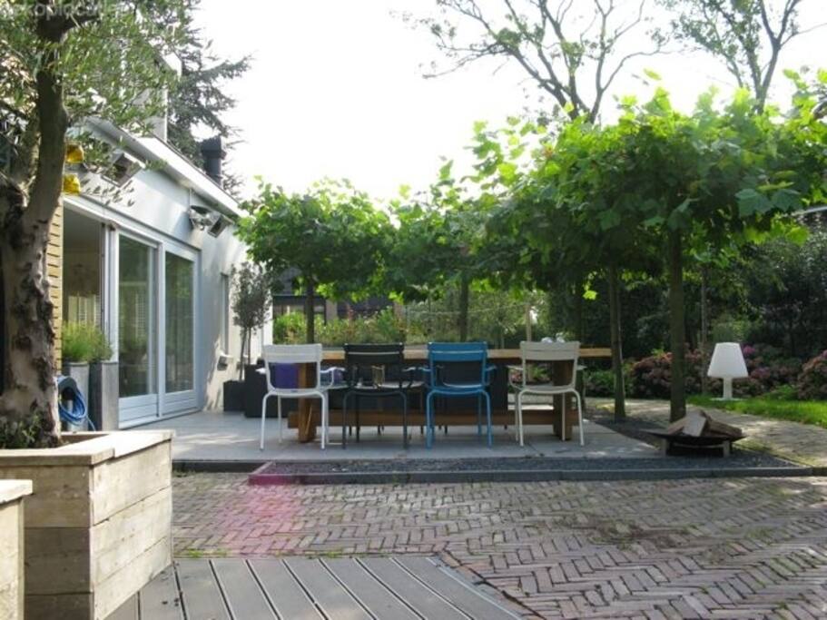 Terras with Pizzaoven