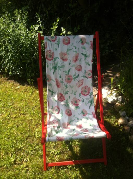Ein schöner Garten darf mitbenutzt werden.