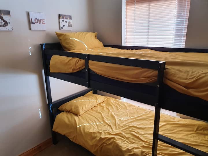 საძინებელი 2