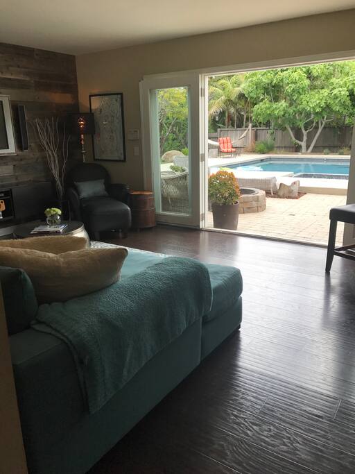 view from tv room into backyard
