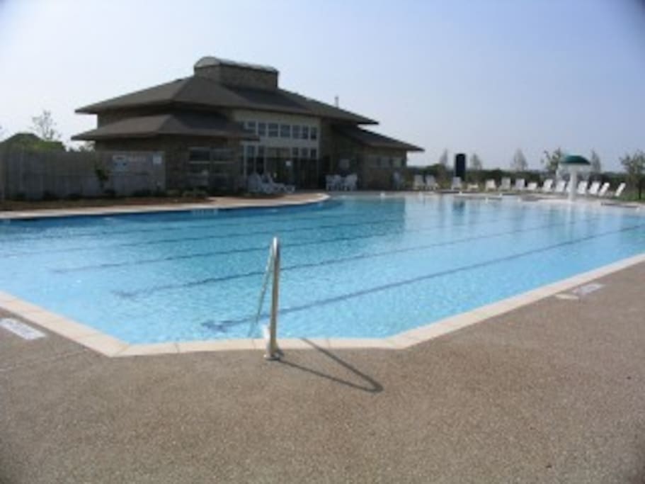 Pool & Hot tub open May-Sept... depending on weather/maintenance. Gym located in side-open year-round