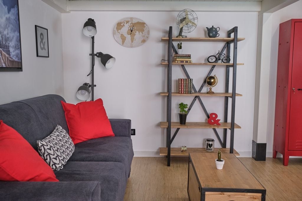 Proprietà Airbnb di successo: loft mercede al capo in the old center of Palermo a Palermo