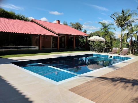 Top Airbnb: Chác. Cond. PORTA DO SOL 24h Security, Wi-Fi, Near SP em Mairinque