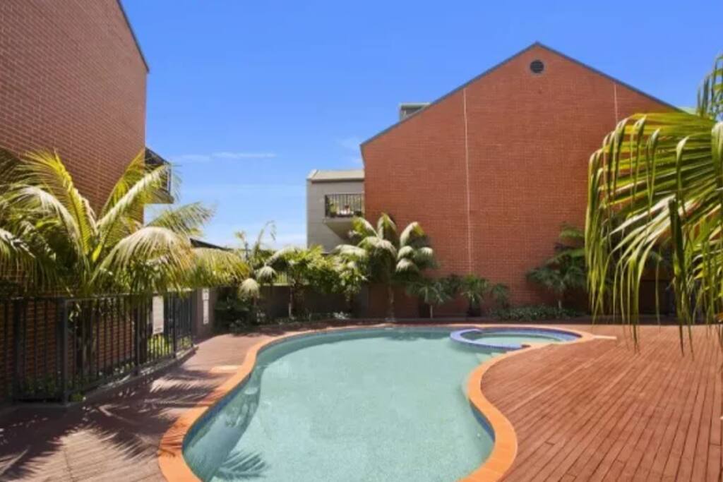 Access to downstairs pool