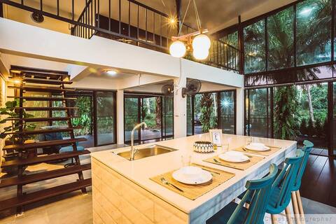 A Tropical Getaway Surrounded by Local Livelihoods