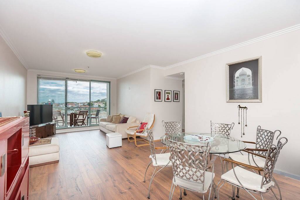 Shared Living/Dining