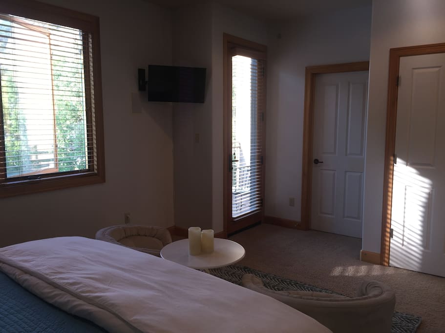 Private Guest Room