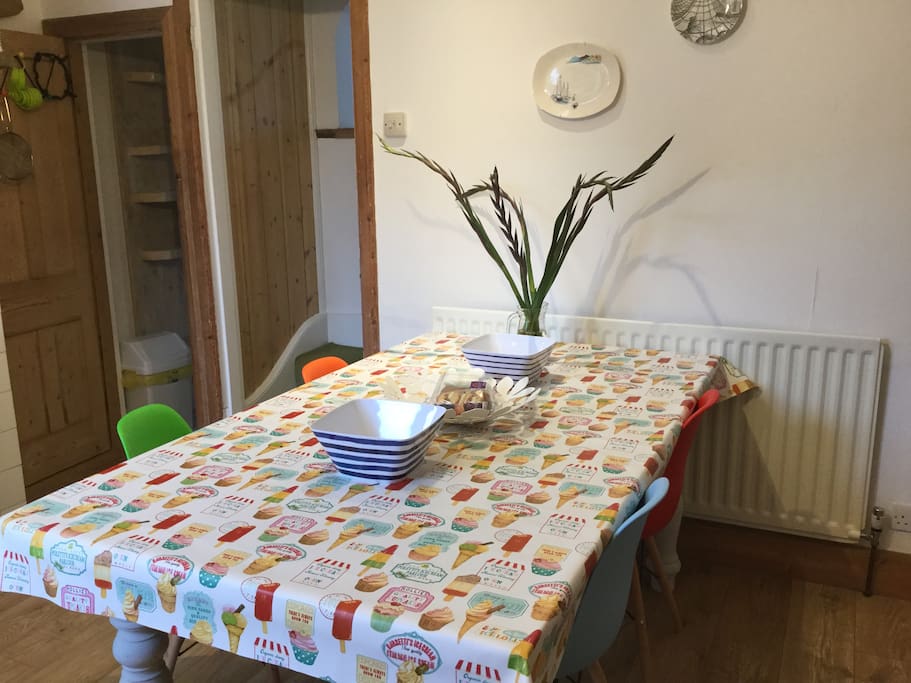 Ice cream, scones and flowers