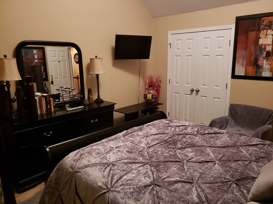 Netflix available in all rooms