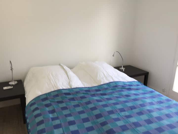 غرفة النوم 2