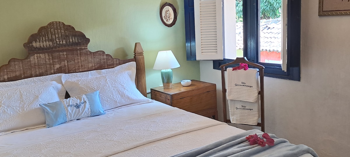 חדר שינה 4.
מיטת קווין סייז. 