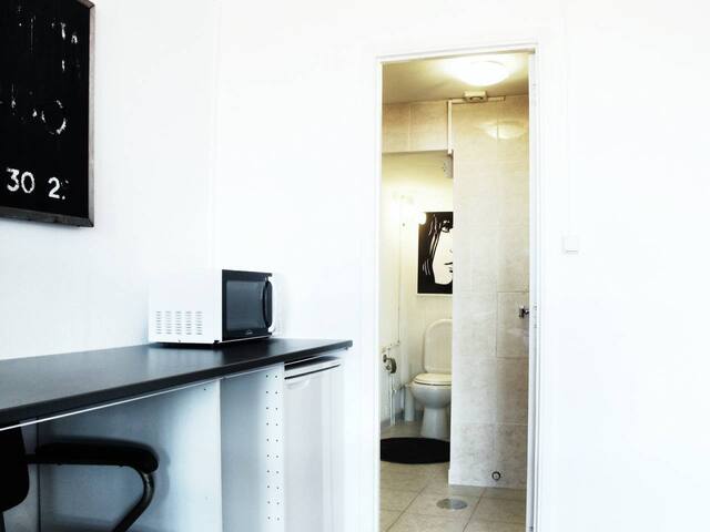 Baixa24 – 5 Modern Porto Downtown Studios gallery image 3