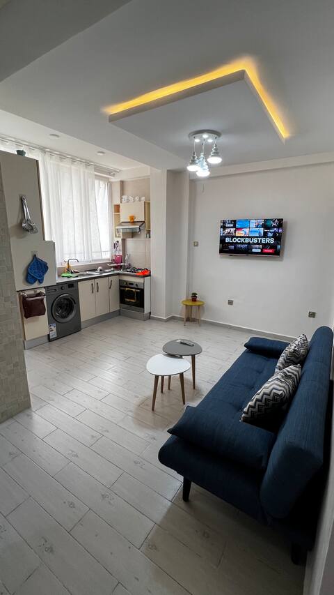 EL MOURADIA LOFT
( PURPLE 'S 79 )