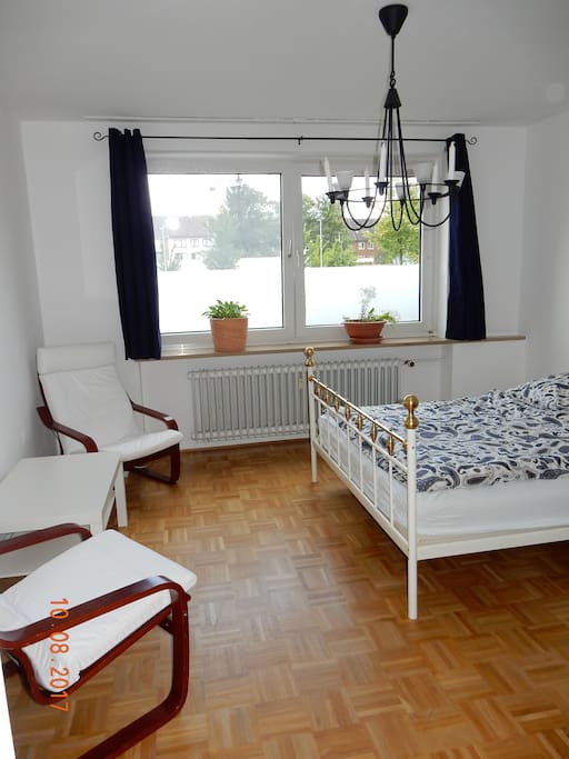 Das helle, gemütliche Schlafzimmer