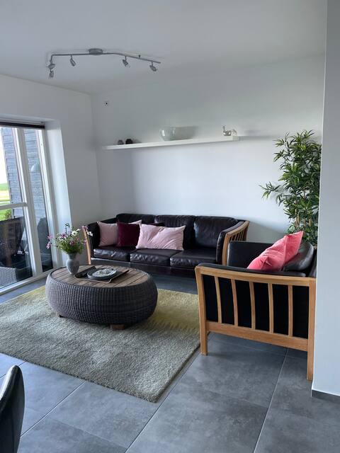 Successful Airbnb property: Welcome to the water's edge in Samsø