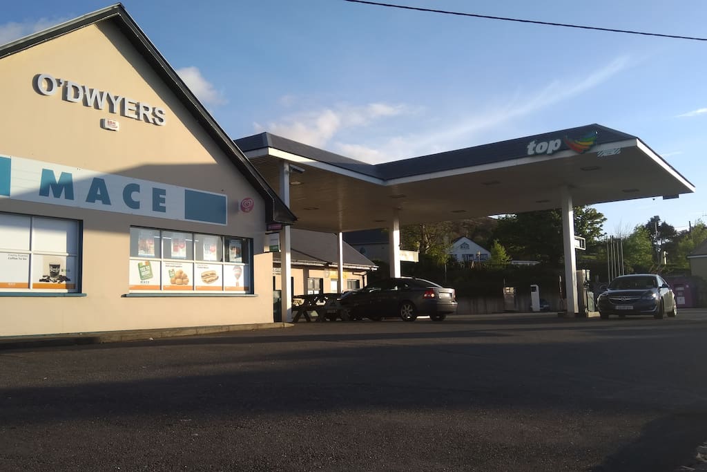 O' Dwyers Mace Petrol Station