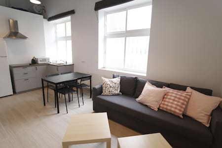 WONDEFULL FURNISHED FLAT NEAR THE BEACH