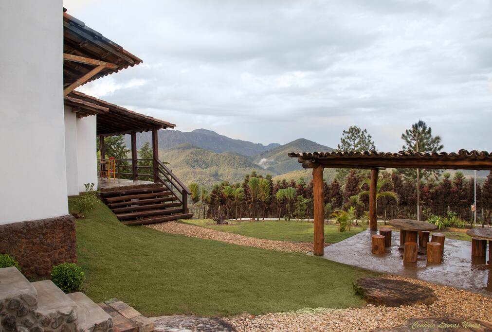 Vista Gazebo
