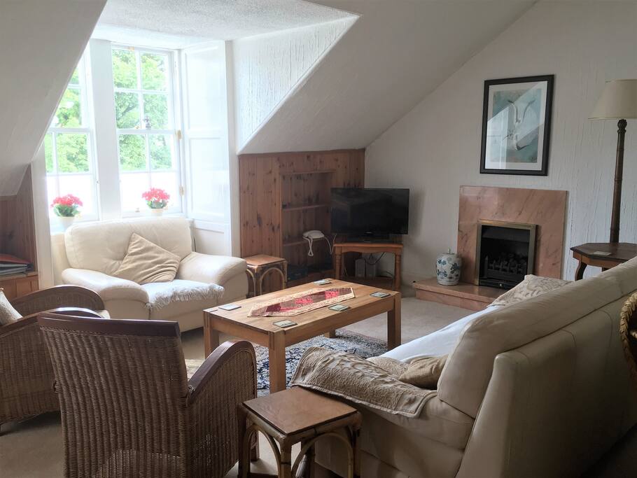 Sitting room. Faces East overlooking park.