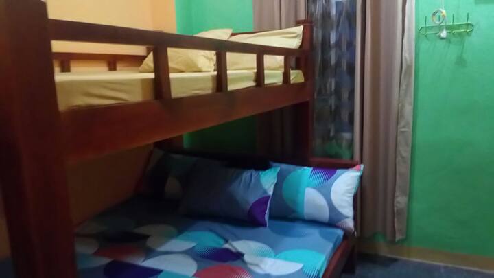 Rooms for 8 person capacity (room 7)
