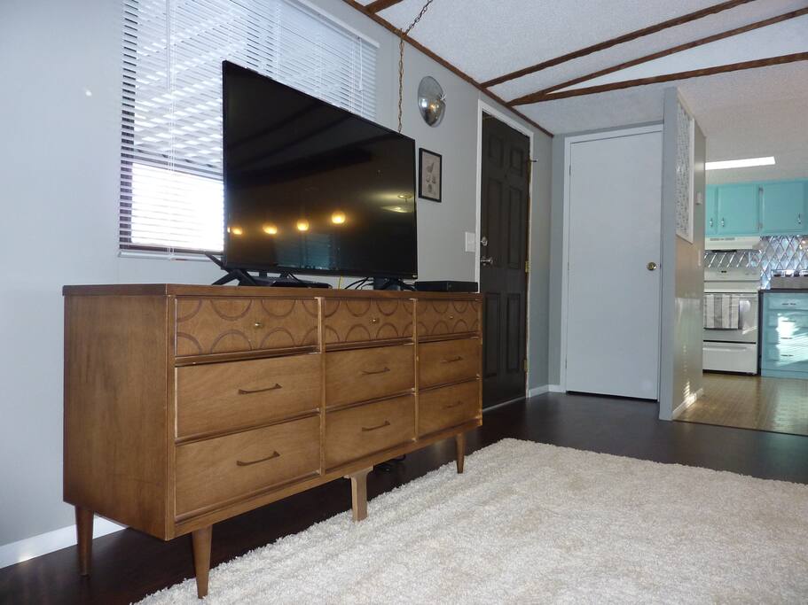 TV