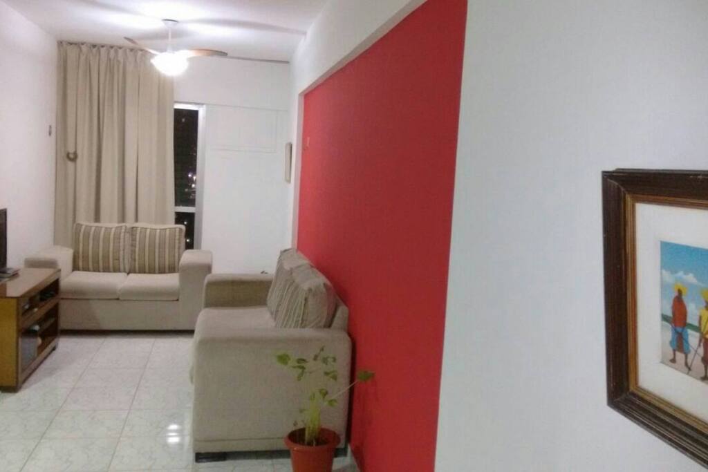 Sala de estar com TV