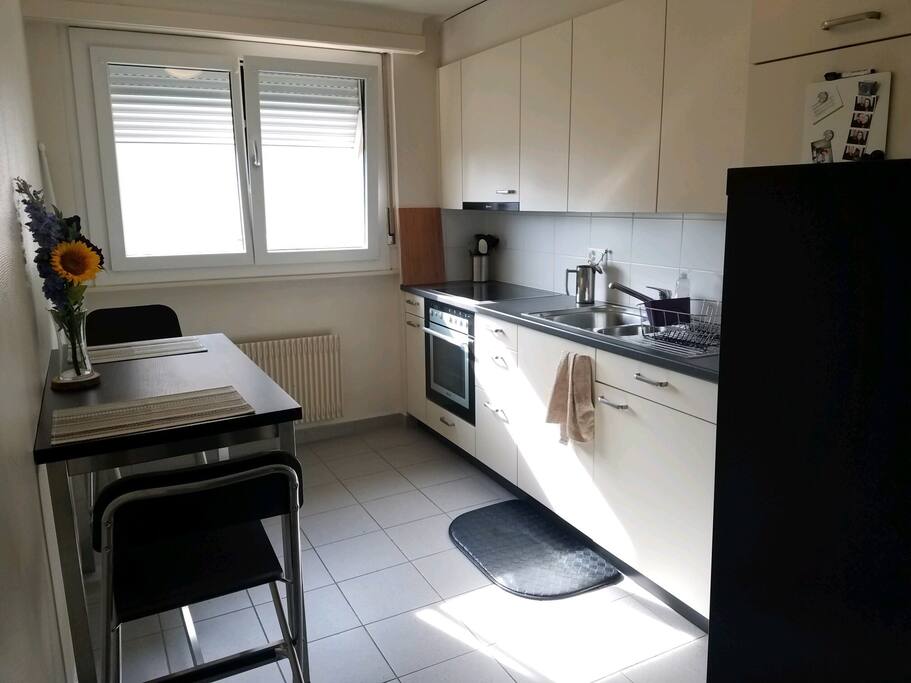 Kitchen with everything you could need.