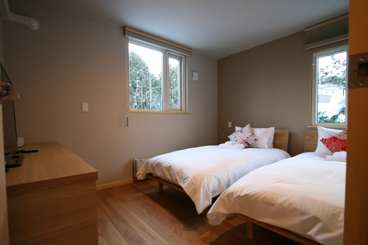 Спална соба 2