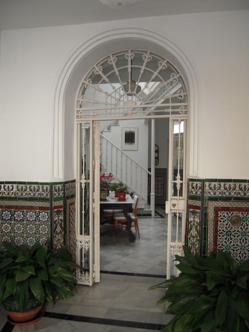 Entrada a la casa desde el zaguan