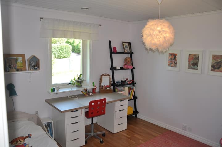 Dhoma e gjumit 2: Krevat tek