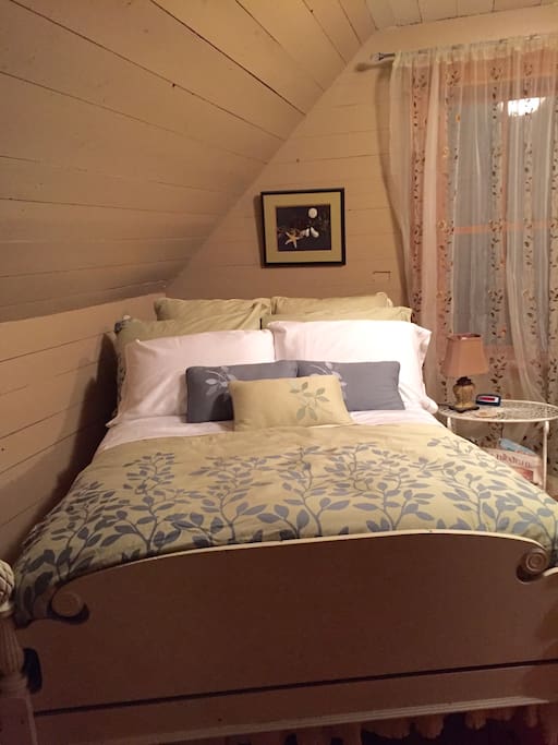 Private Bedroom with Double Bed