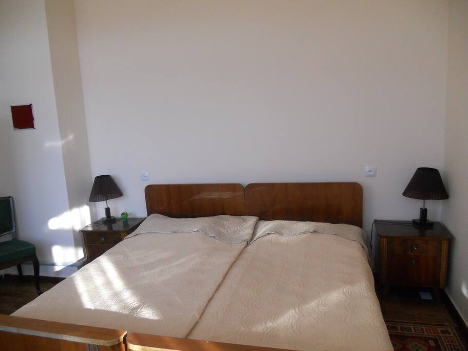 Light bedroom/светлая спальня
