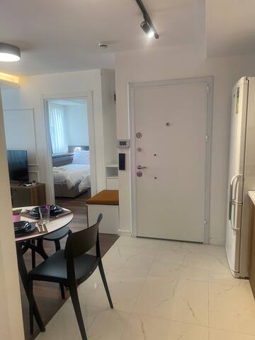 2+1 stylish apartment in Nişantaşı gallery image 4