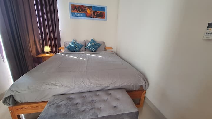 Kitanda aina ya Kamar King