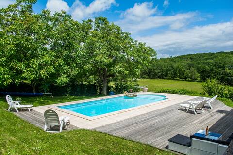 Totally private house and pool, wifi leisure