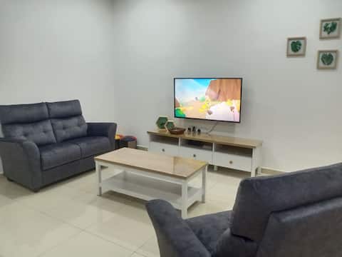 Sakura homestay 14pax @ Spring Lopeng