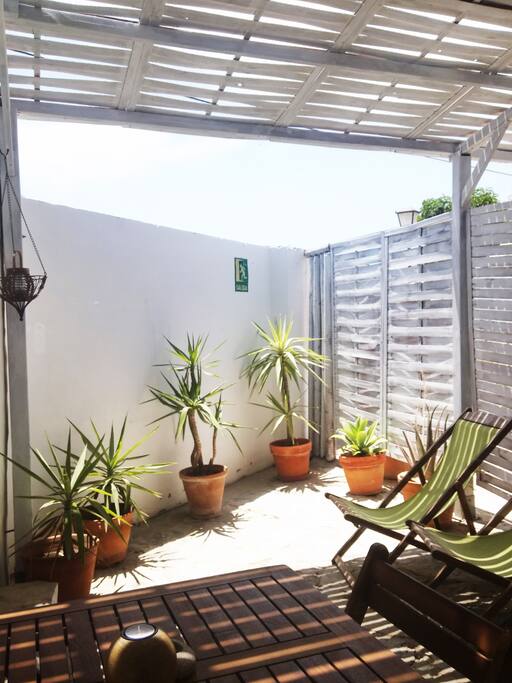 Bungalow. Patio techo