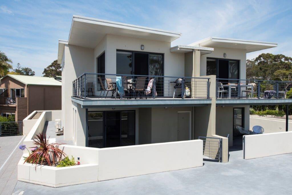 Apartment 8