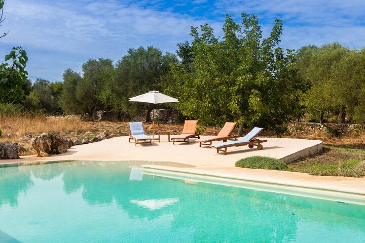 Traditional Trullo: Enchanting Pool & Garden gallery image 5