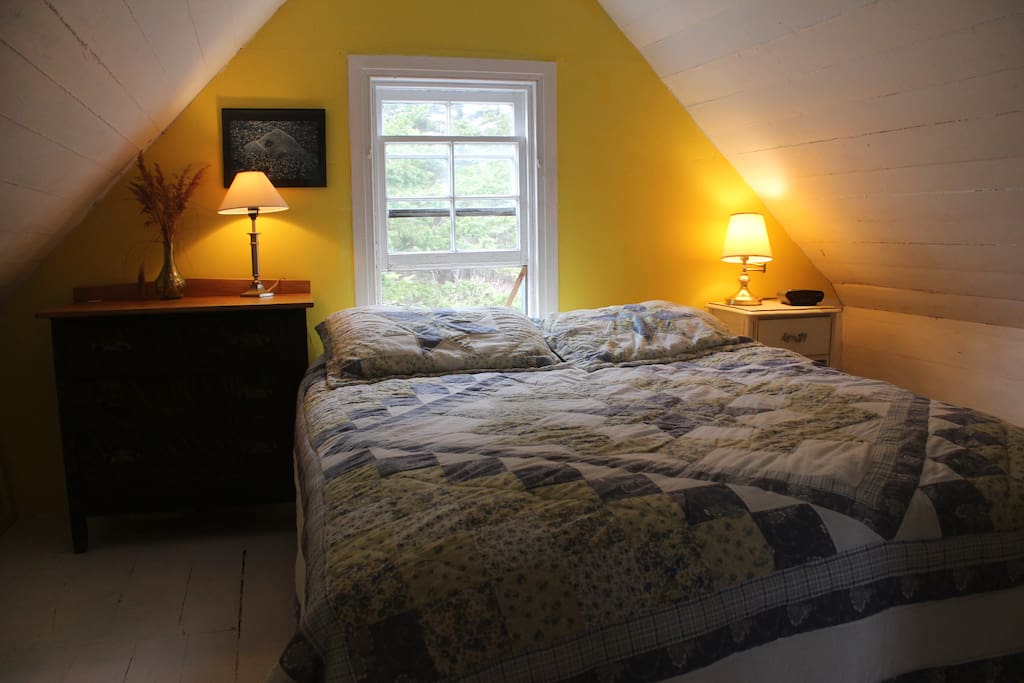 queen sized bed