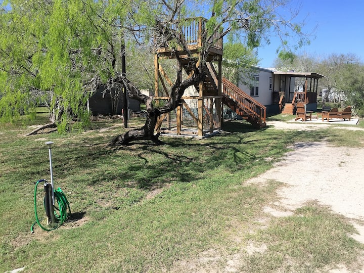 Riviera Sportsman's Retreat Oso Cabins for Rent in Riviera, Texas