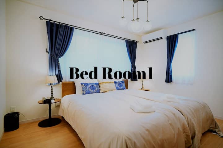 Спалня 1 (2 единични легла) Спалня 1 (2 единични легла)