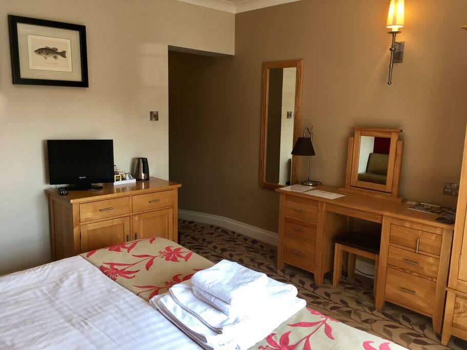 Room 1
