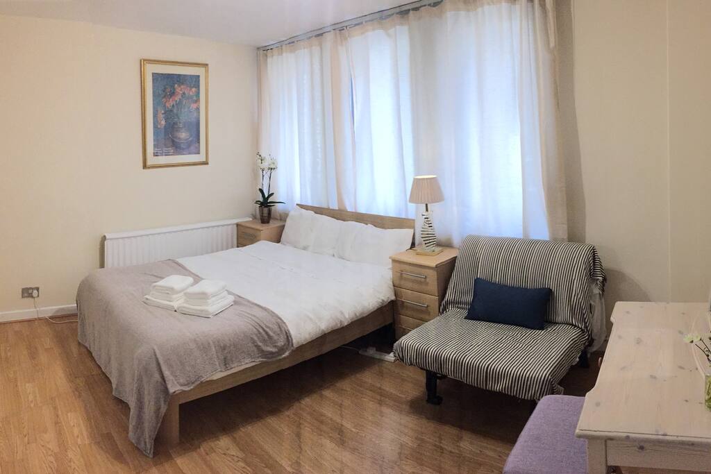 Ensuit bedroom