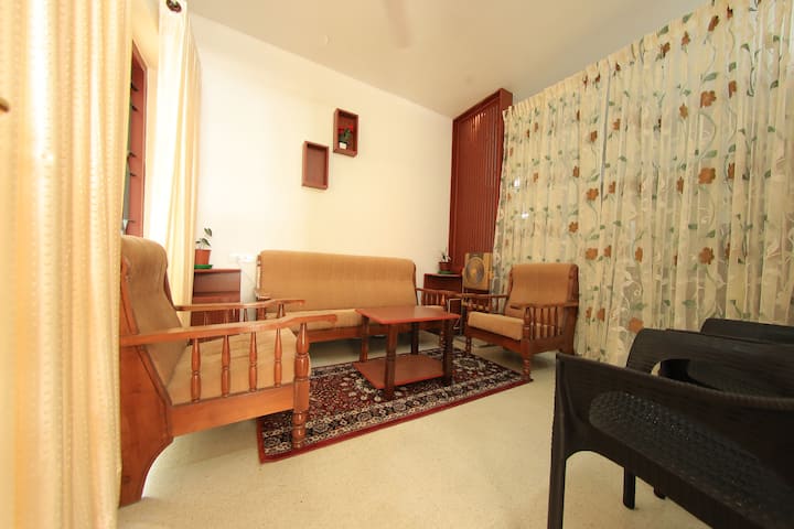Nice Apartment On The First Floor In The City - Thiruvananthapuram